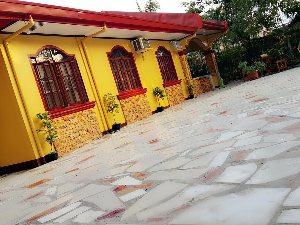 Carribean Transient House Bed & Breakfast Lucap Exterior photo