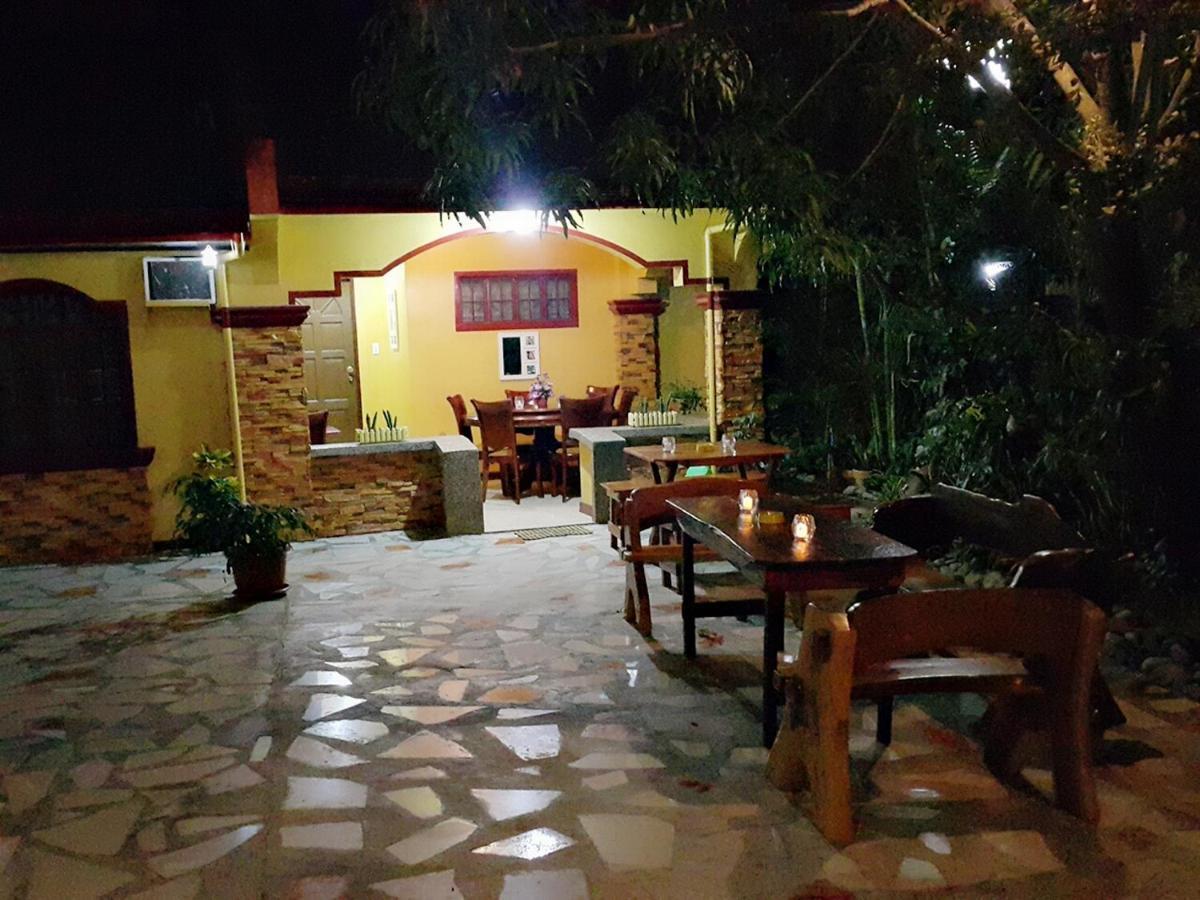 Carribean Transient House Bed & Breakfast Lucap Exterior photo